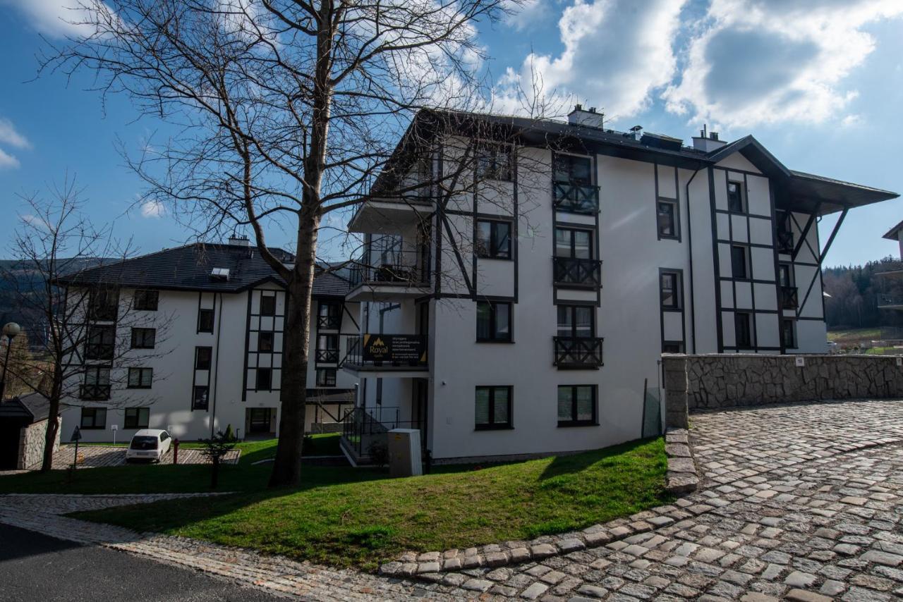Apartamenty Amira W Kompleksie Apartamenty Piano Świeradów-Zdrój Exterior foto